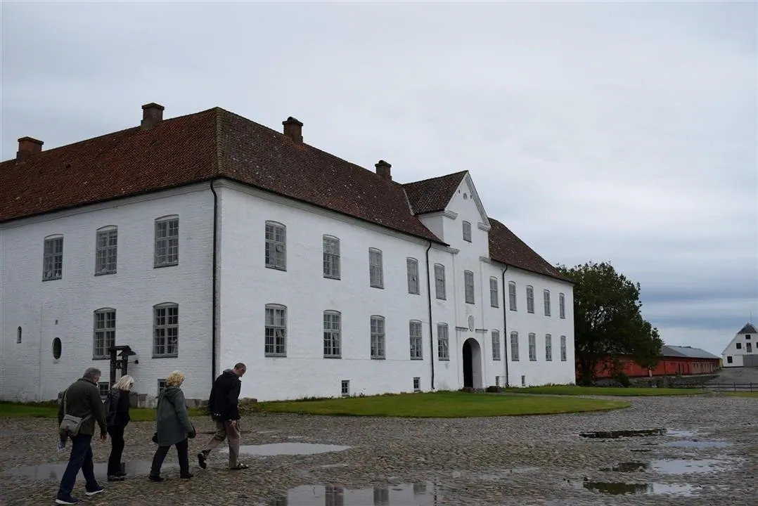 G23 boerglum kloster at l├╕kken sun 23 jul (9)
